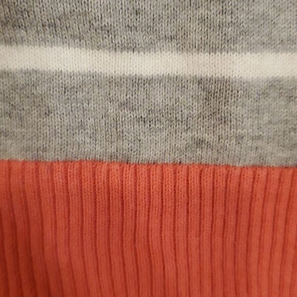 Caribbean Joe Island Supply Co. Striped v neck sweater - Picture 5 of 8